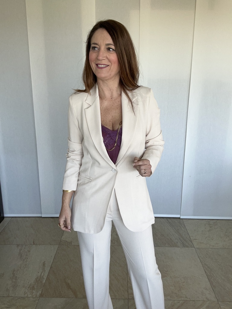 TRAJE DE CHAQUETA MIRNA