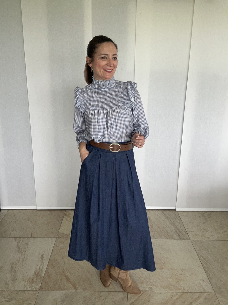 FALDA VAQUERA 