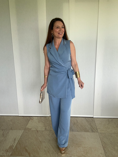 TRAJE DE CHAQUETA GARDENIA
